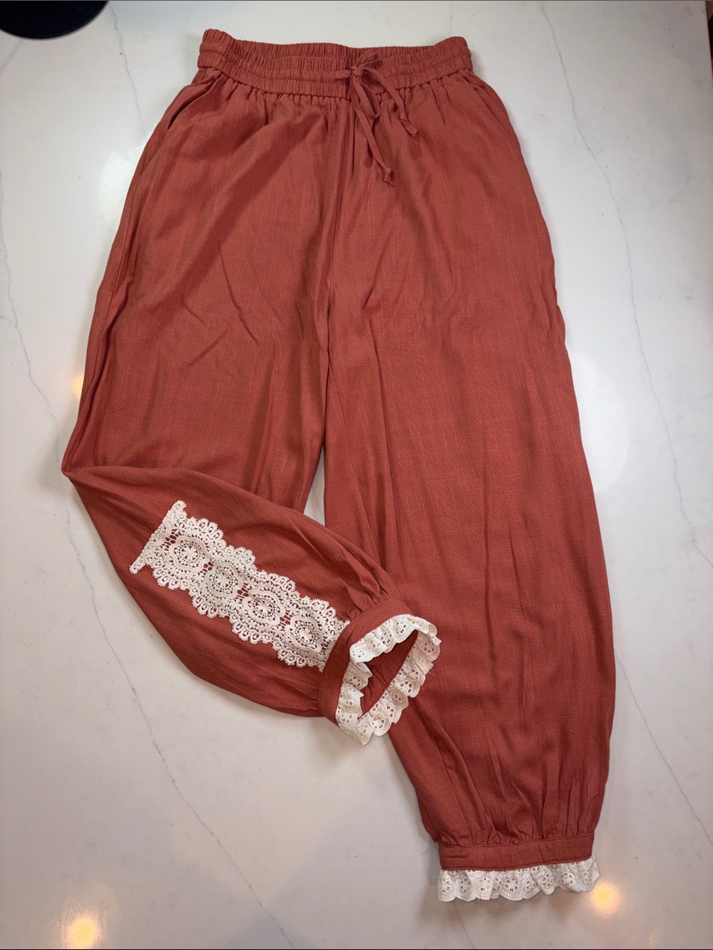 Women's Rust Lace-Trim Elastic Waist Pants